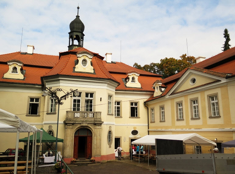 Zámek Domousnice, Czech Republic (Czechia)